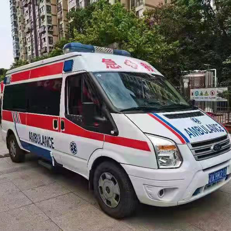 雁塔长途救护车护送病人返乡