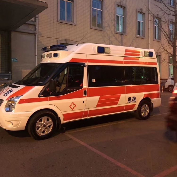 雁塔夜间租赁救护车护送病人转院：安全转运的 8 大核心注意事项